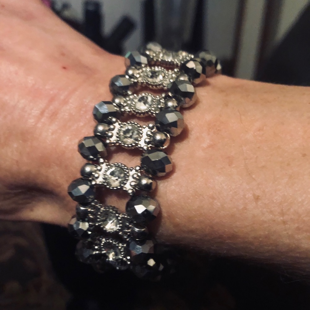 🌹Glamorous Rhinestone Stretch Bracelet - Picture 3 of 3